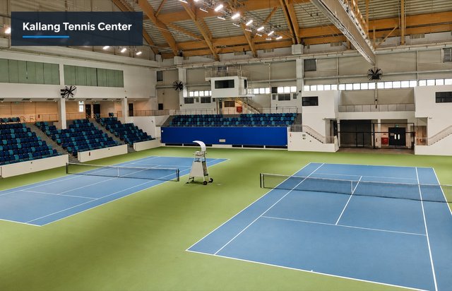 The show court at Kallang Tennis Centre, a naturally ventilated indoor hall cooled by Twenty80 PDV.
