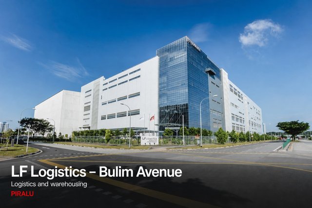 The LF Logistics distribution centre at Bulim Avenue, Singapore, served by Kingspan PIRALU ductwork.